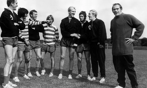 'M.U là một đội bóng đổ nát, George Best là kẻ tồi tệ nhất'