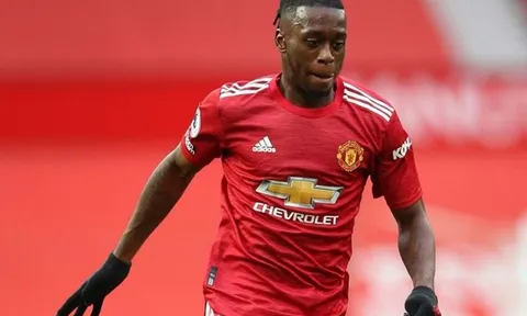 Bị quấy rối trên Instagram, sao Man Utd đưa bạn gái cũ ra tòa