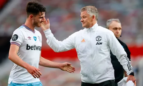 Đá 4-3-3, Man Utd có thể đã có sẵn cỗ máy chiến đấu thay thế Declan Rice