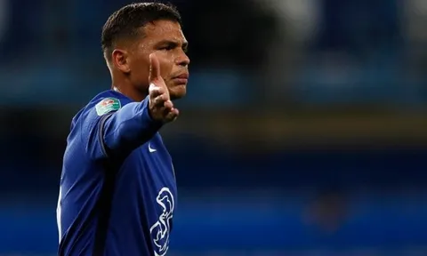 Đá chung 1 trận, sao Chelsea thừa nhận thực tế về Thiago Silva