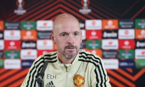 Đã đến lúc Ten Hag mạo hiểm với cánh phải của Man United