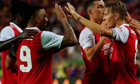 Đá như mơ ngủ, Chelsea bị Arsenal huỷ diệt không thương tiếc