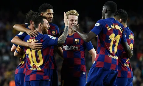 Đá văng các công thần, "tương lai của Barcelona" khẳng định vị thế!