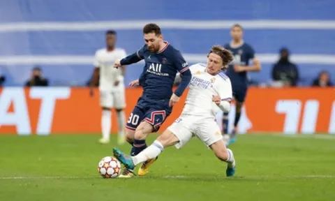 Đại náo tuyến giữa PSG, nhạc trưởng Real tái hiện thời kỳ hoàng kim