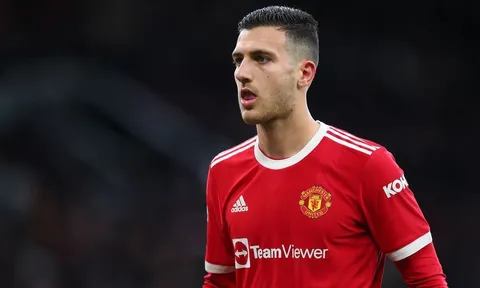 Diogo Dalot đã cho HLV Ralf Rangnick một quyết định rõ ràng