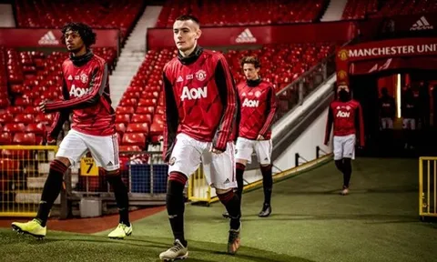 Dàn 'lính mới' của Man Utd mang số áo 'dị' ra sao khi đấu Astana?