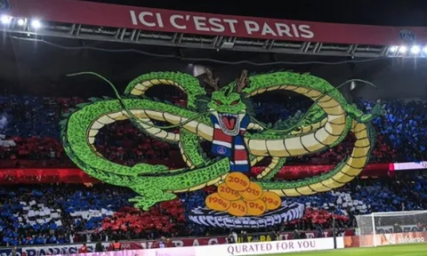 CHOÁNG! NHM PSG triệu hồi "rồng thần", át vía Marseille từ khán đài