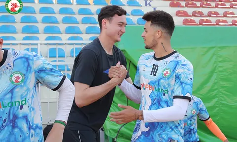 Đặng Văn Lâm trở về V-League, âu lo cho Quang Hải