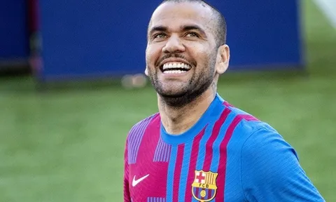 CHÍNH THỨC: Barca chia tay Dani Alves
