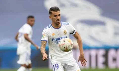 Tiền vệ nhất quyết rời Real Madrid