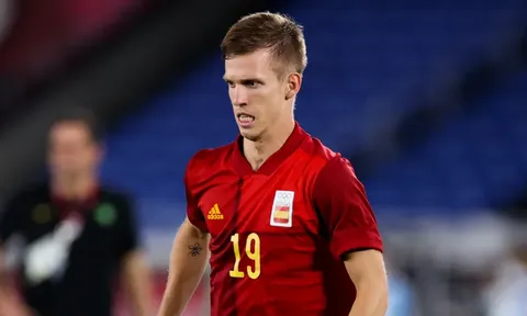 Dani Olmo phá vỡ im lặng về tin đồn chuyển nhượng đến Barca