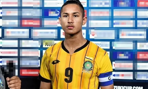 Đấu Việt Nam, tiền đạo Leicester qua mặt HLV, tự cho phép mình vào sân?