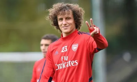 David Luiz có lẽ nên xấu hổ vì tuyên bố hồi tháng 10?