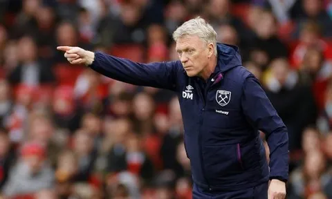 Kevin Phillips: West Ham nên thâu tóm họng pháo của Chelsea