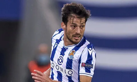 David Silva hành hung phụ nữ