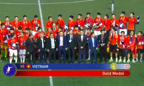 Đây, hình ảnh đáng chia sẻ nhất khi Việt Nam vô địch SEA Games