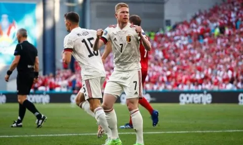 De Bruyne đưa tuyển Bỉ vào vòng 16 đội