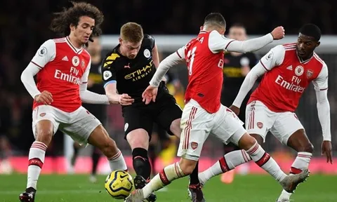 De Bruyne "vờn" Arsenal và những khoảnh khắc ấn tượng nhất vòng 17 NHA