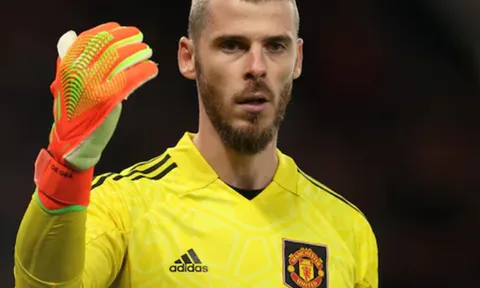 Ten Hag gửi thông điệp chúc mừng De Gea