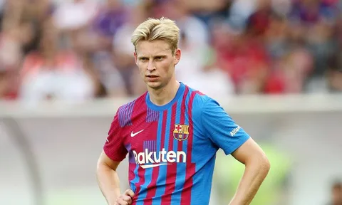 Barca 'tát' thẳng vào tham vọng sở hữu De Jong giá rẻ của Man Utd