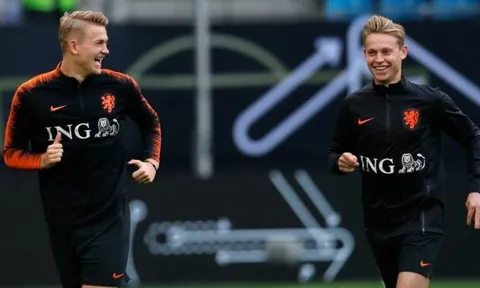 Nút thắt được tháo gỡ, De Jong sẵn sàng gia nhập Man Utd