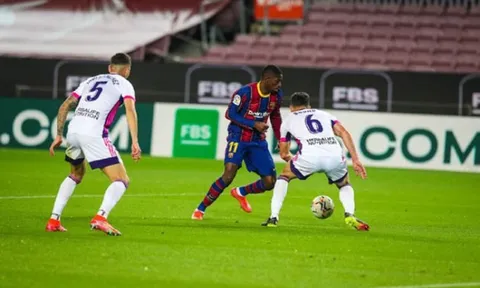 Dembele bùng nổ phút 90, Barcelona chỉ còn kém Atletico 1 điểm