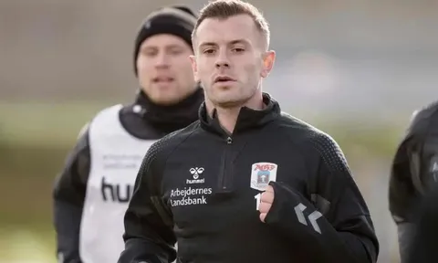 Đến đội bóng mới, Wilshere nhận ngay thông điệp từ HLV trưởng