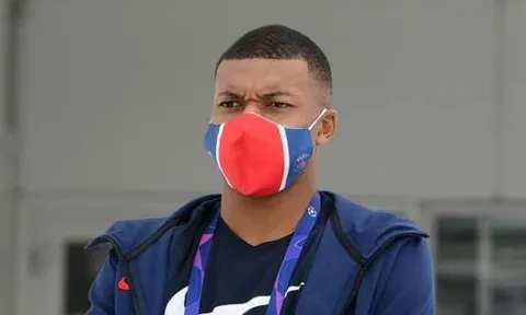 Đến lượt Kylian Mbappe nhiễm COVID-19, PSG tan hoang