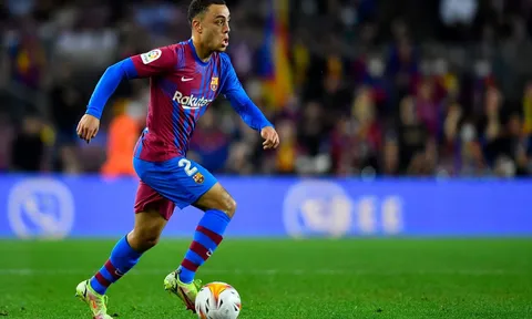 Barca chấp nhận lời đề nghị 20 triệu euro của Chelsea