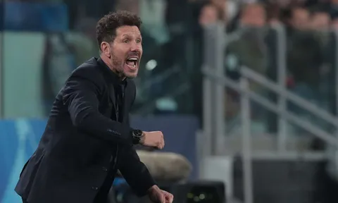 Simeone than thở, kể lể vấn đề nan giải của Atletico