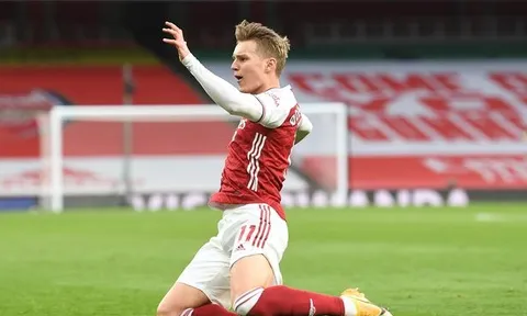 Điểm danh 8 cầu thủ chính thức rời Arsenal hôm nay