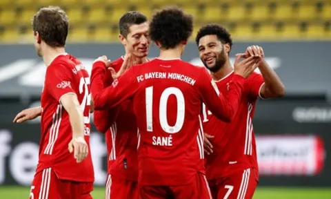 Mãnh liệt đến điên cuồng, Bayern bóp nghẹt Dortmund dưới cơ