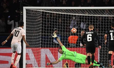 Điều Ten Hag từng thành công báo hiệu tốt cho tương lai của Rashford