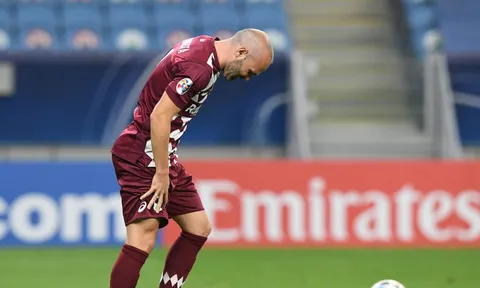 Nghỉ thi đấu 4 tháng, Iniesta ra quyết định tương lai