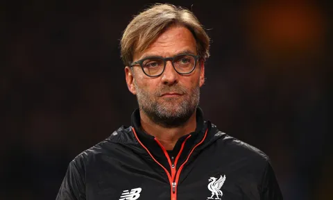 "Đó là cái tên thích hợp nhất để Klopp mua về thay thế Van Dijk"