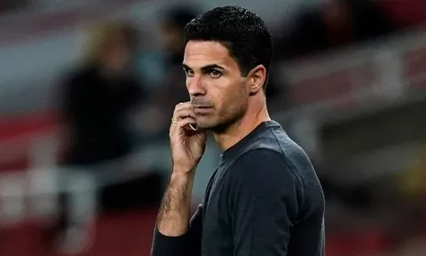 "Đó là một thảm họa ngay từ đầu với Arsenal..."