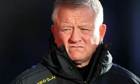 Đội bét bảng san bằng "kỷ lục" của Manchester City