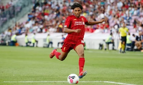 Đội bóng cầm hoà Chelsea để mắt đến sao trẻ Liverpool