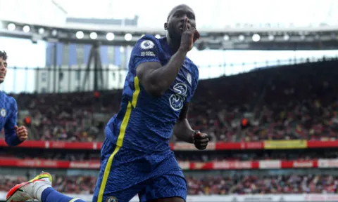 Đối đầu Chelsea, Alisson nói thẳng về đẳng cấp của Lukaku