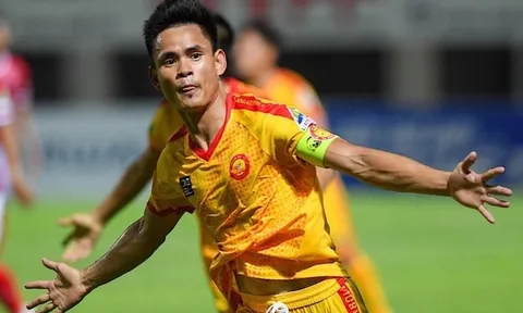 Đội đầu tiên vào bán kết Cúp Quốc gia 2022