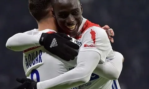 Đội hình 352 triệu euro từng khoác áo Lyon: Bom tấn sa sút, kẻ vỡ mộng Liverpool