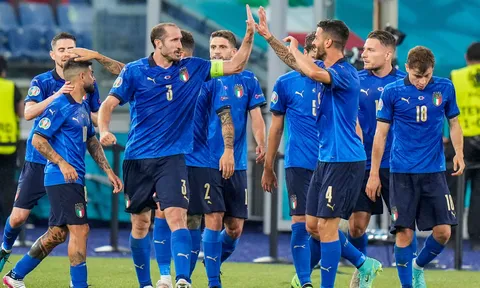 Đội hình Italia đấu Xứ Wales: Tam tấu I.I.C xuất kích?