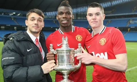 Đội hình Man Utd đấu Chelsea năm xưa: Người sống trong danh vọng, kẻ về vườn lặng lẽ
