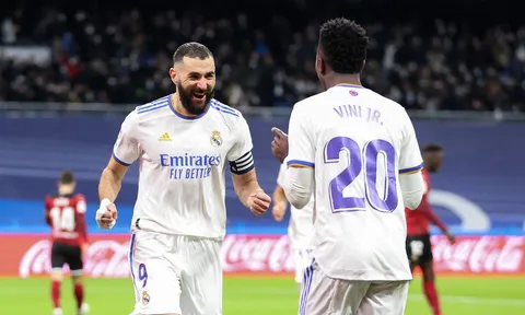 Đội hình tiêu biểu sau 1/2 mùa giải La Liga: Bộ tứ Real, 1 người Barca