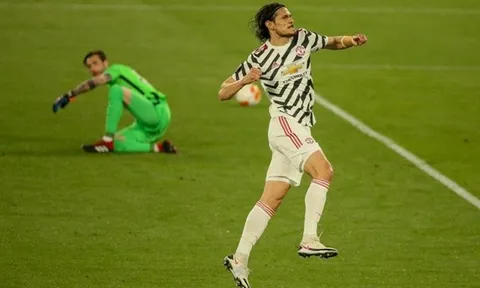 Đội hình tiêu biểu UEL tuần qua: Cavani lĩnh xướng; Roma thống trị