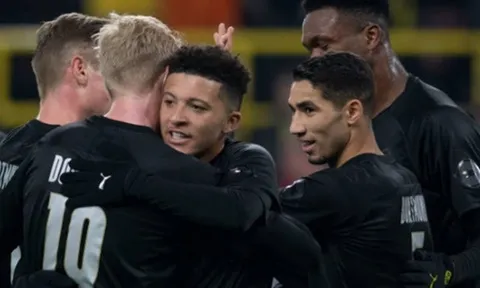 Đội hình tiêu biểu vòng 14 Bundesliga: Dortmund thị uy sức mạnh