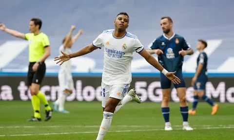 Đội hình tiêu biểu vòng 34 La Liga: 4 sao Real, 1 trụ cột Barca