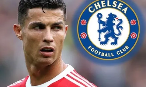 Đội hình "trong mơ" của Chelsea mùa tới với Ronaldo + 3 tân binh
