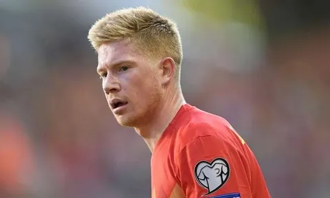 'Đội tuyển này có khả năng vô địch cả EURO và World Cup tới đây'