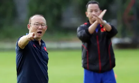 HLV Lê Thụy Hải: "HLV Park đang làm rất tốt, nên tôn trọng ông ấy"